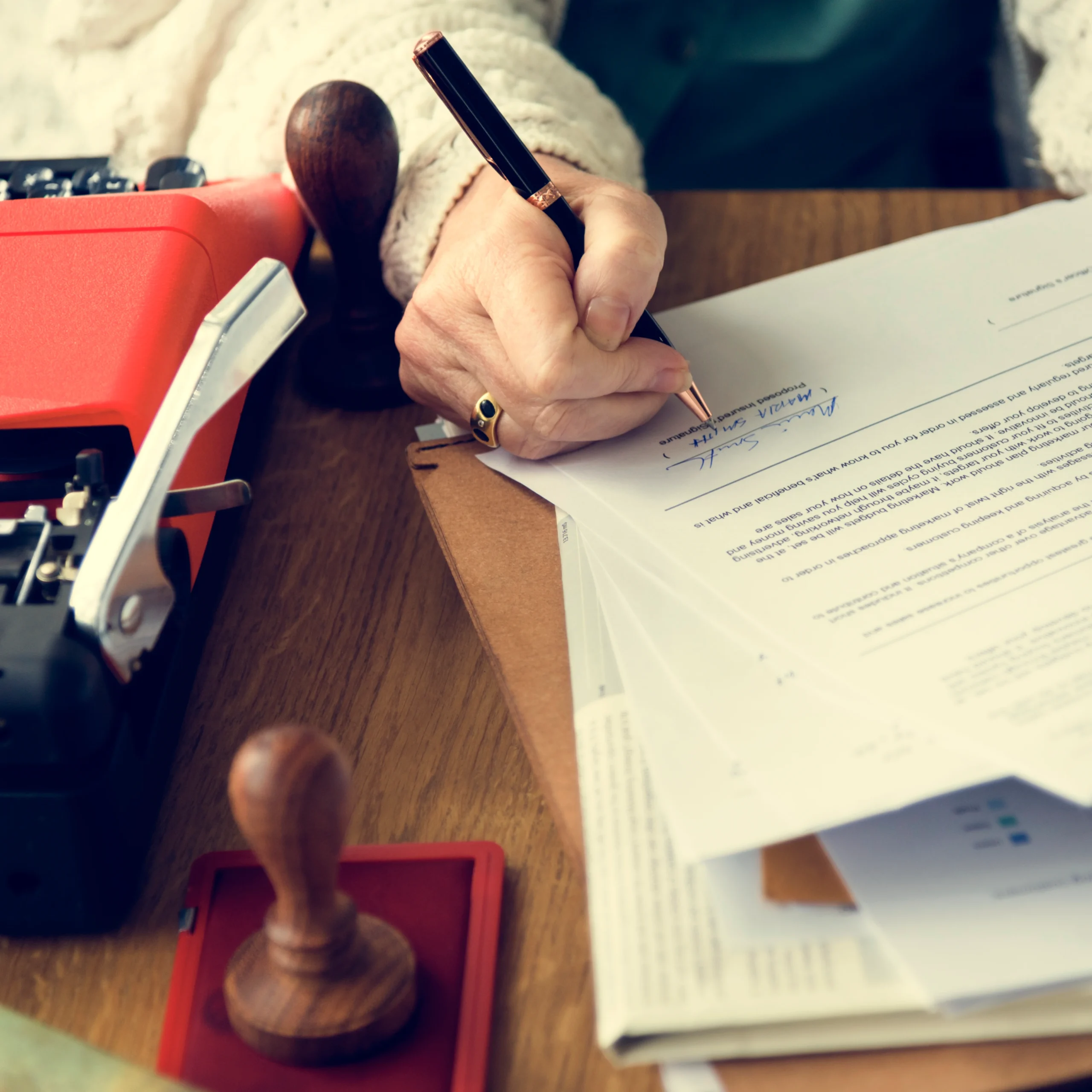 severance agreement lawyer focus scaled
